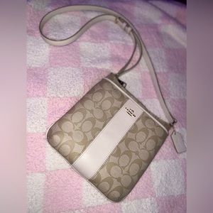 Coach Kitt Messenger Crossbody In Colorblock Signature Canvas